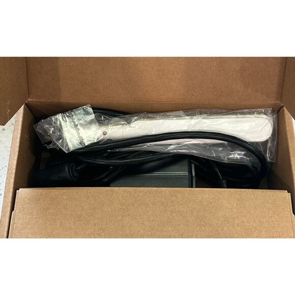 01-SSC-8734 - SonicWall - NETWORK SECURITY SYSTEM - TZ 100 - NEW - Picture 3 of 4